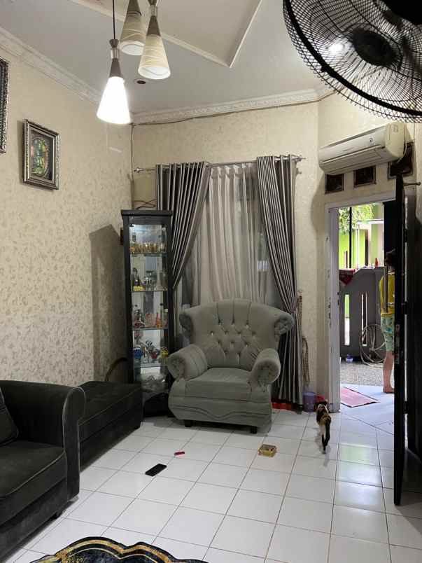 dijual rumah telaga mas duta harapan