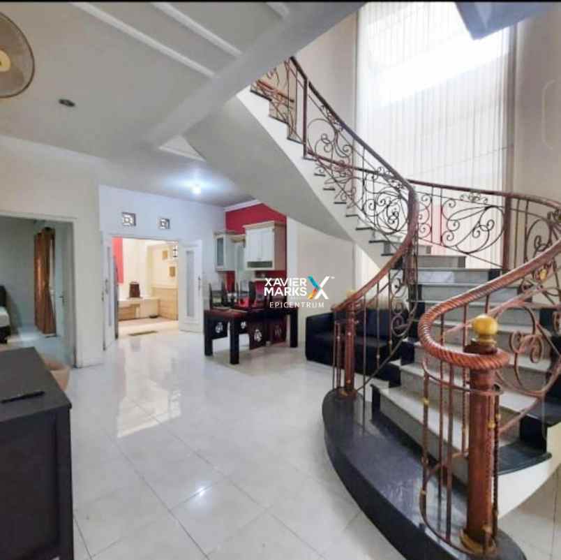 dijual rumah tenggilis utara siap huni sudah renovasi