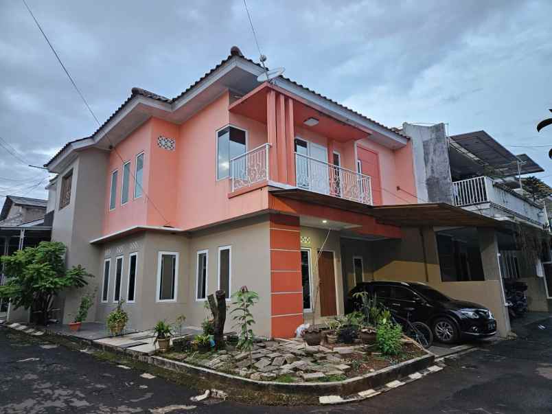 dijual rumah tinggal jl r m kahfi 1 jakarta selatan