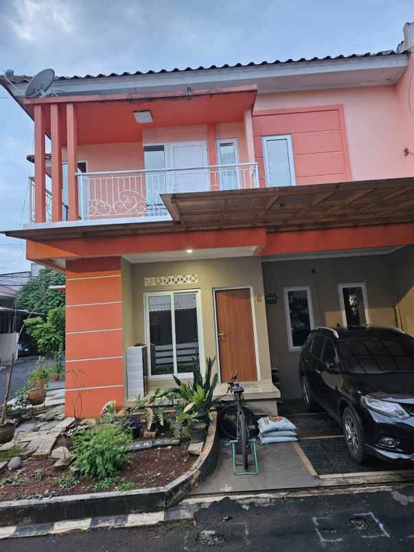 dijual rumah tinggal jl r m kahfi 1 jakarta selatan