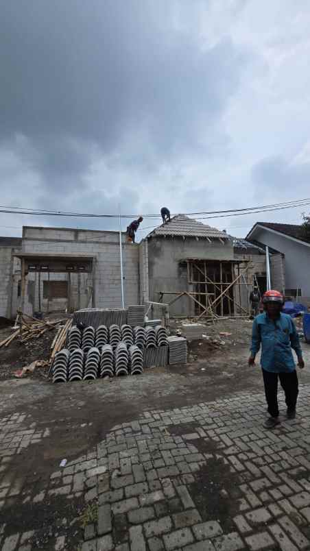 dijual rumah trangkil sekaran
