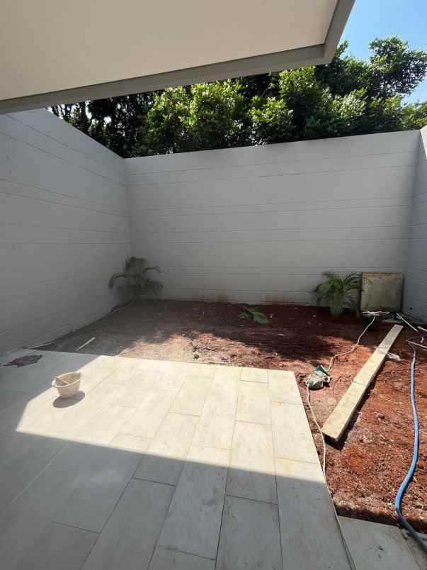 dijual rumah trans mall cibubur