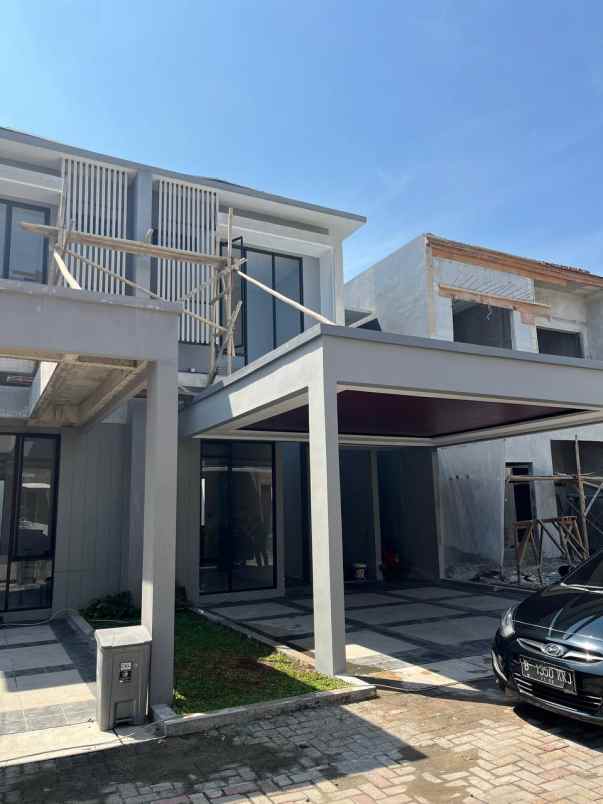 dijual rumah trans mall cibubur
