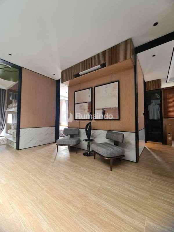 dijual rumah umah allegra casa de lago