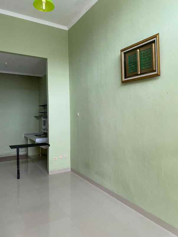 dijual rumah villa mutiara tipar