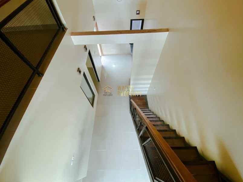 dijual rumah wedomartani ngemplak