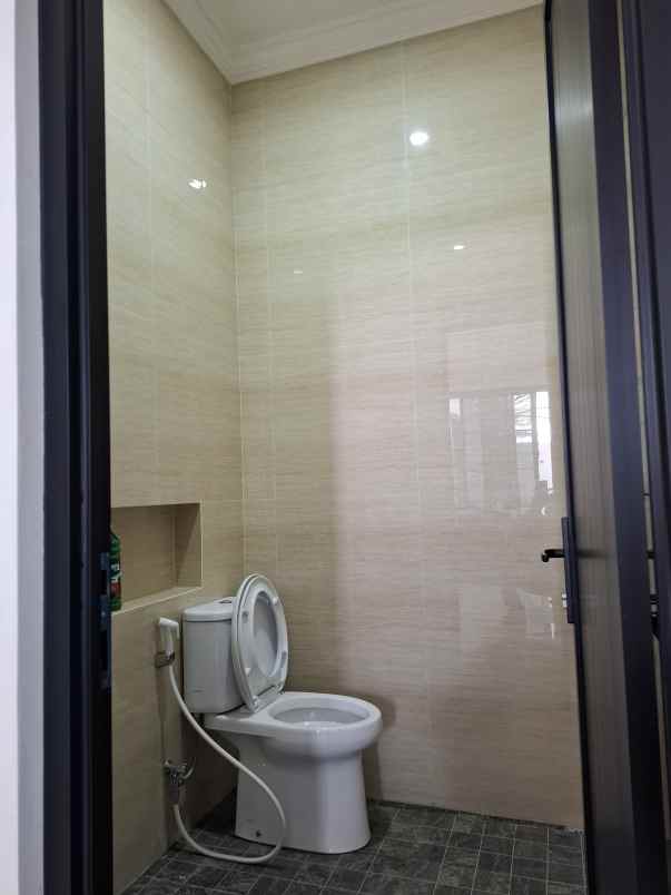 dijual rumah wonokoyo