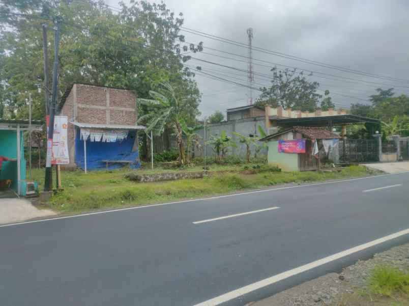 dijual tanah batujamus sragen