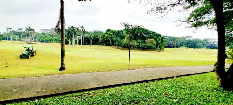 dijual tanah bukit golf