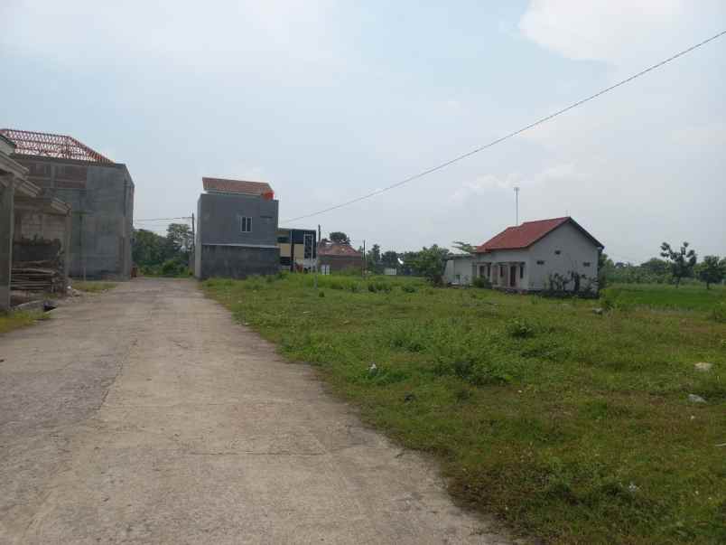 dijual tanah jalan hanton toriyo