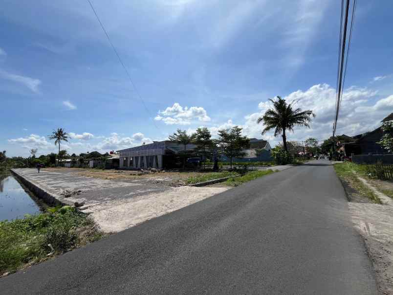 dijual tanah jl sri rahayu no 129 area