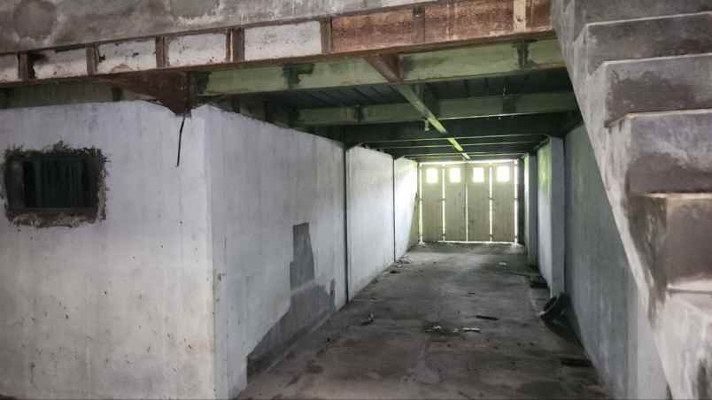 dijual tanah mangkubumen banjarsari