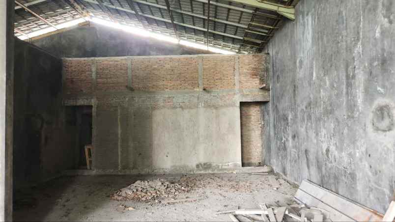 dijual tanah mangkubumen banjarsari