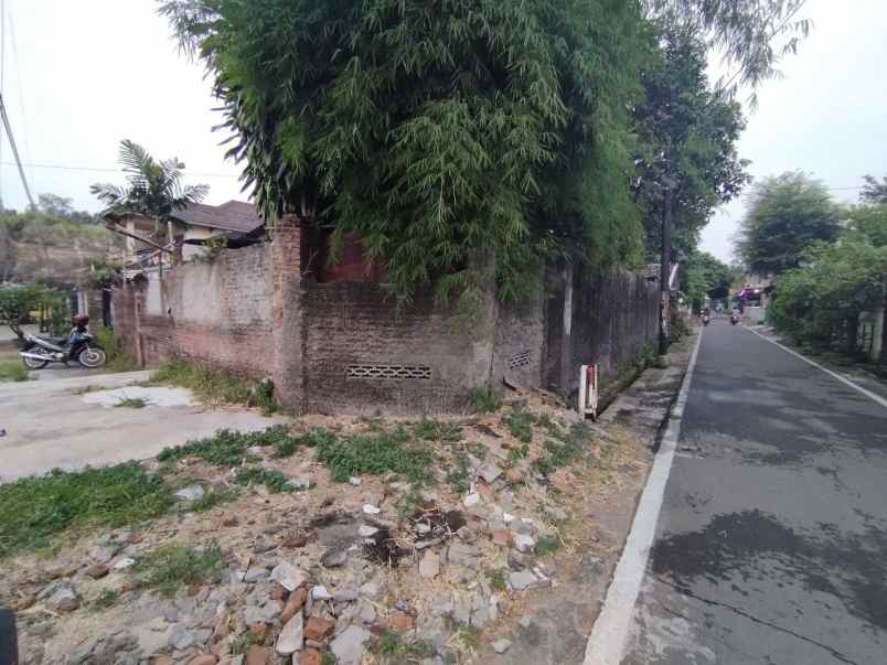 dijual tanah pajang laweyan surakarta