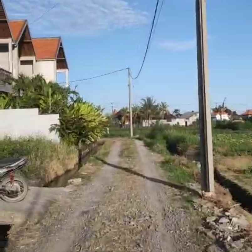 dijual tanah pantai nyanyi