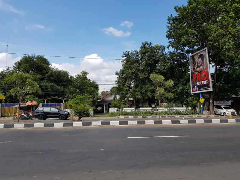 dijual tanpa perantara rumah lt 1271 m2 lb 495 43 m