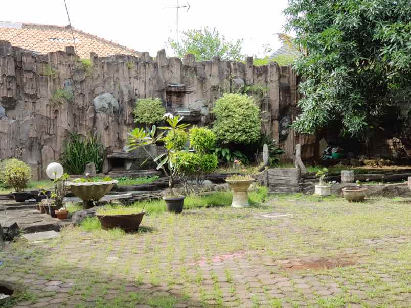 dijual tanpa perantara rumah lt 1271 m2 lb 495 43 m