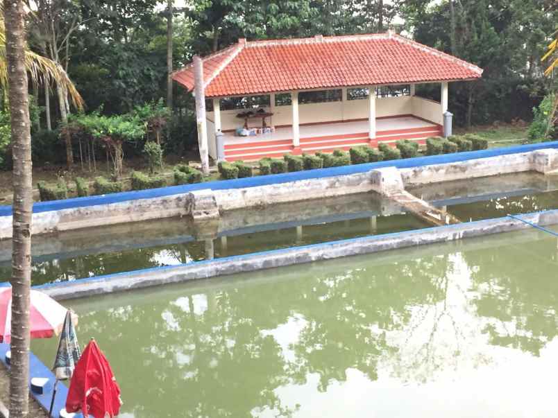 dijual villa jl babakan batawi pasirwangi