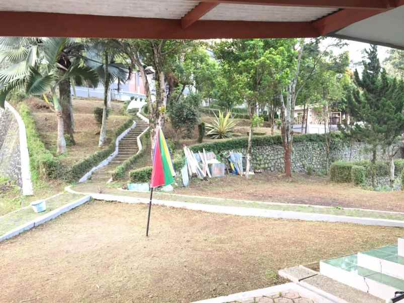 dijual villa jl babakan batawi pasirwangi