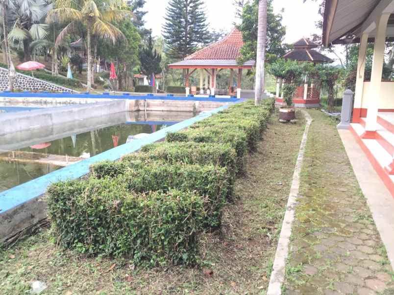 dijual villa jl babakan batawi pasirwangi