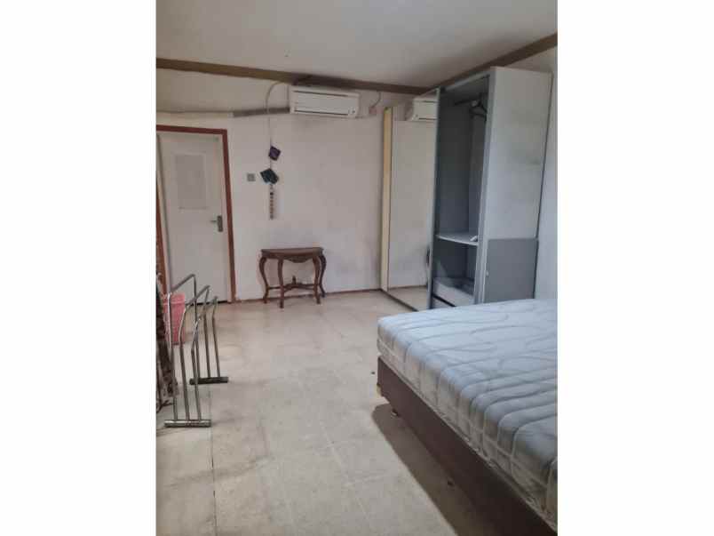 disewakan rumah jl rawajaya 1 no 41 kel