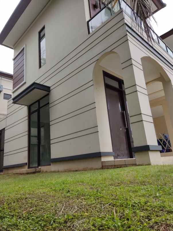 disewakan rumah lavon swan city cluster gracia