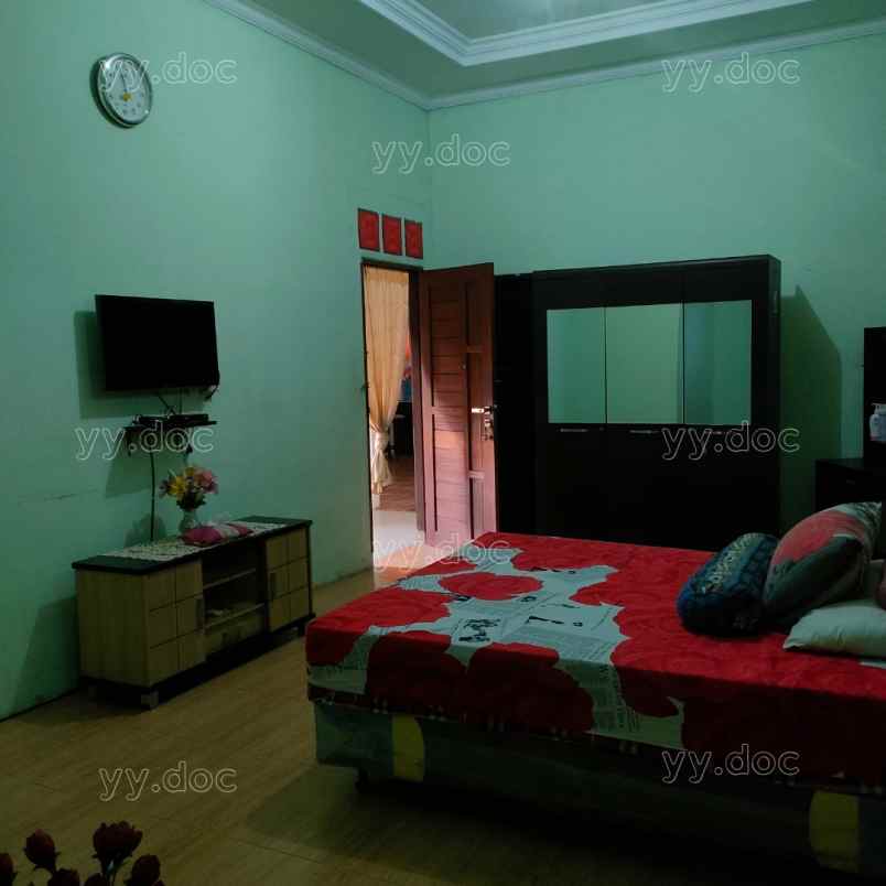 disewakan rumah luas full furnished