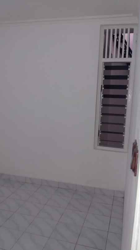 disewakan rumah taman pegangsaan