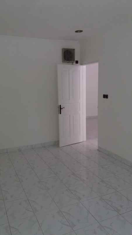 disewakan rumah taman pegangsaan