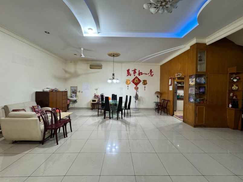disewakan villa cemara asri full furnished siap huni