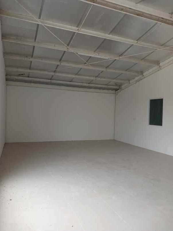 gudang delta silicon 8 lippo cikarang bekasi