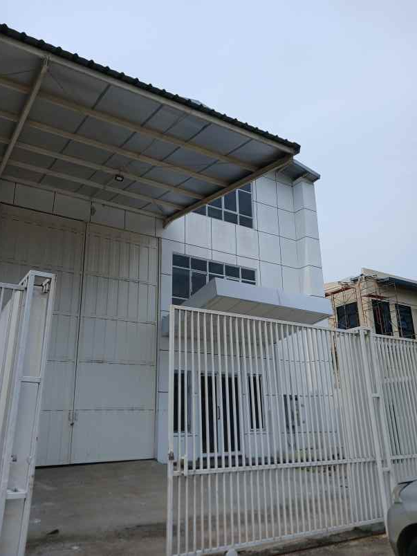 gudang delta silicon 8 lippo cikarang bekasi