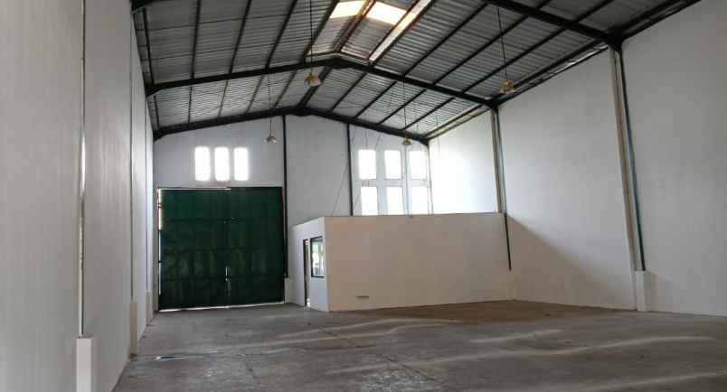 gudang di bizhub serpong siap operasional