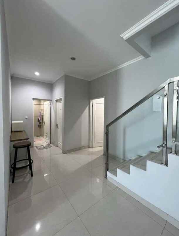 jual rumah furnished golf lake residence jak bar