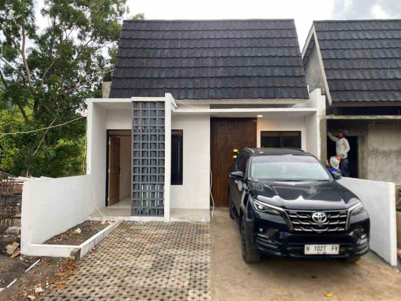 jual rumah komersial siap bangun