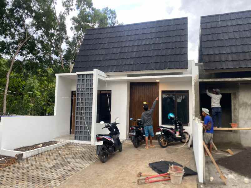 jual rumah komersial siap bangun