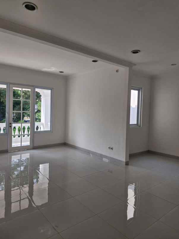 jual rumah legenda wisata cibubur