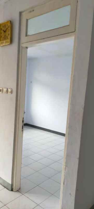 jual rumah taman palem lestari jak bar