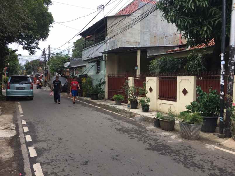 jual rumah tinggal di jalan cempaka baru tengah