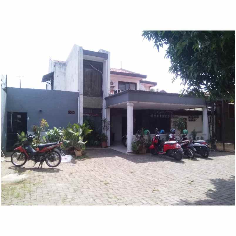 kost jl damai raya cipete
