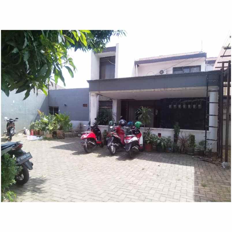 kost jl damai raya cipete