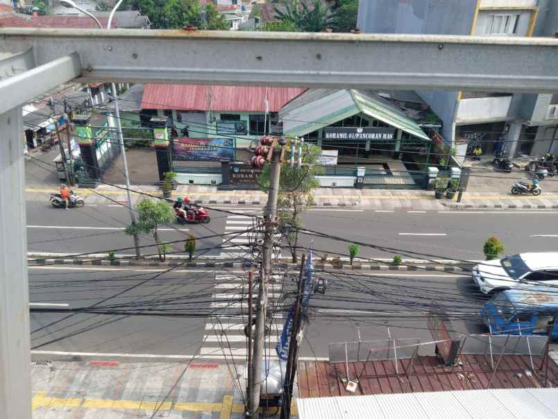 ruko 4 lantai dekat stasiun depok lama