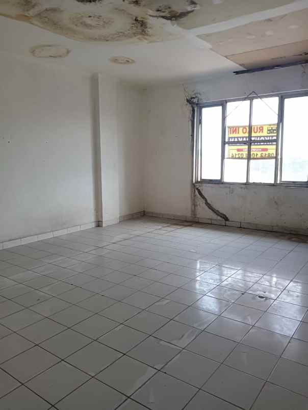ruko 4 lantai dekat stasiun depok lama