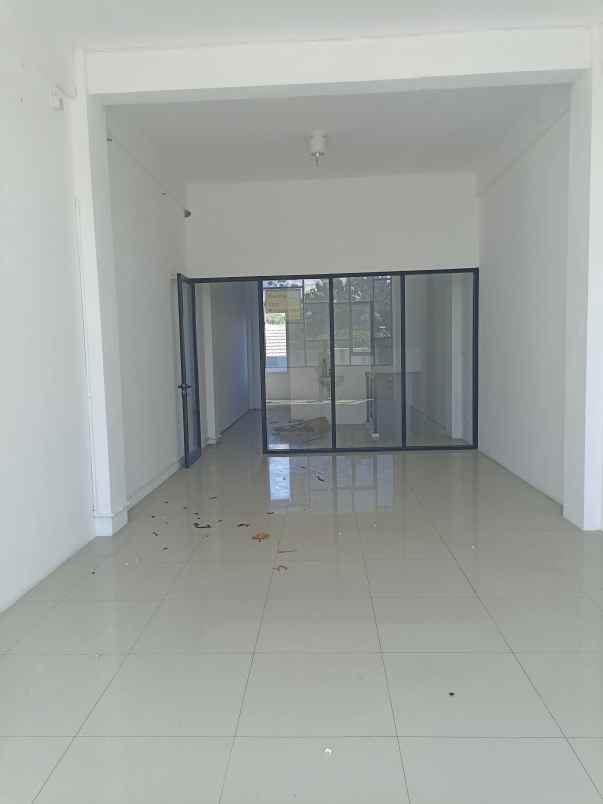 ruko 4 lantai dharmahusada parkir luas minim 2 tahun