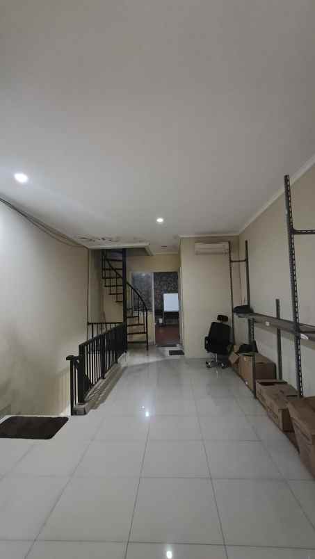 ruko siap pakai di chandrabaga kabupaten bekasi