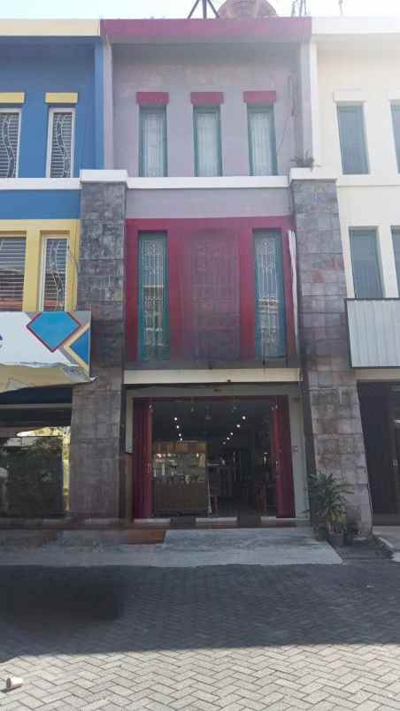 ruko sutorejo prima strategis siap huni