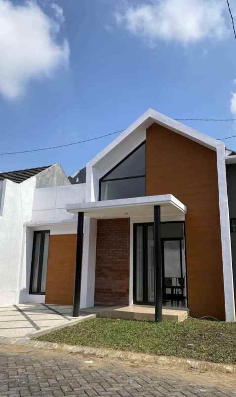 rumah 1 lantai lokasi dekat unikama