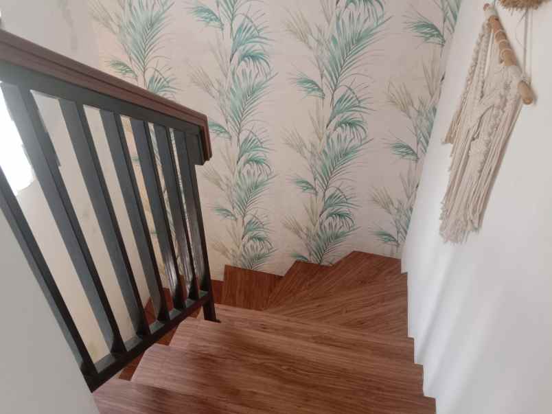 rumah 2 lantai di cluster teras bali bsb