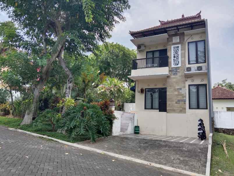 rumah 2 lantai di cluster teras bali bsb