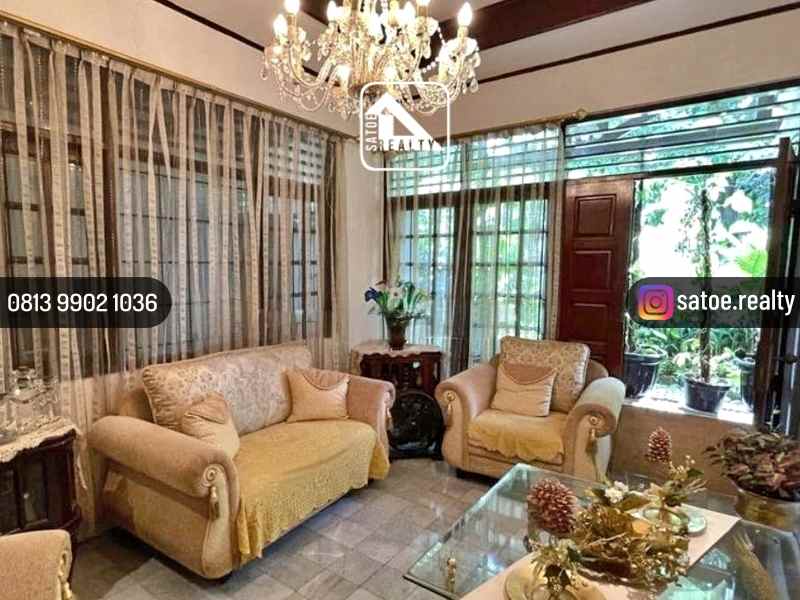 rumah 2 lantai perumahan bumi karang indah lebak bulus